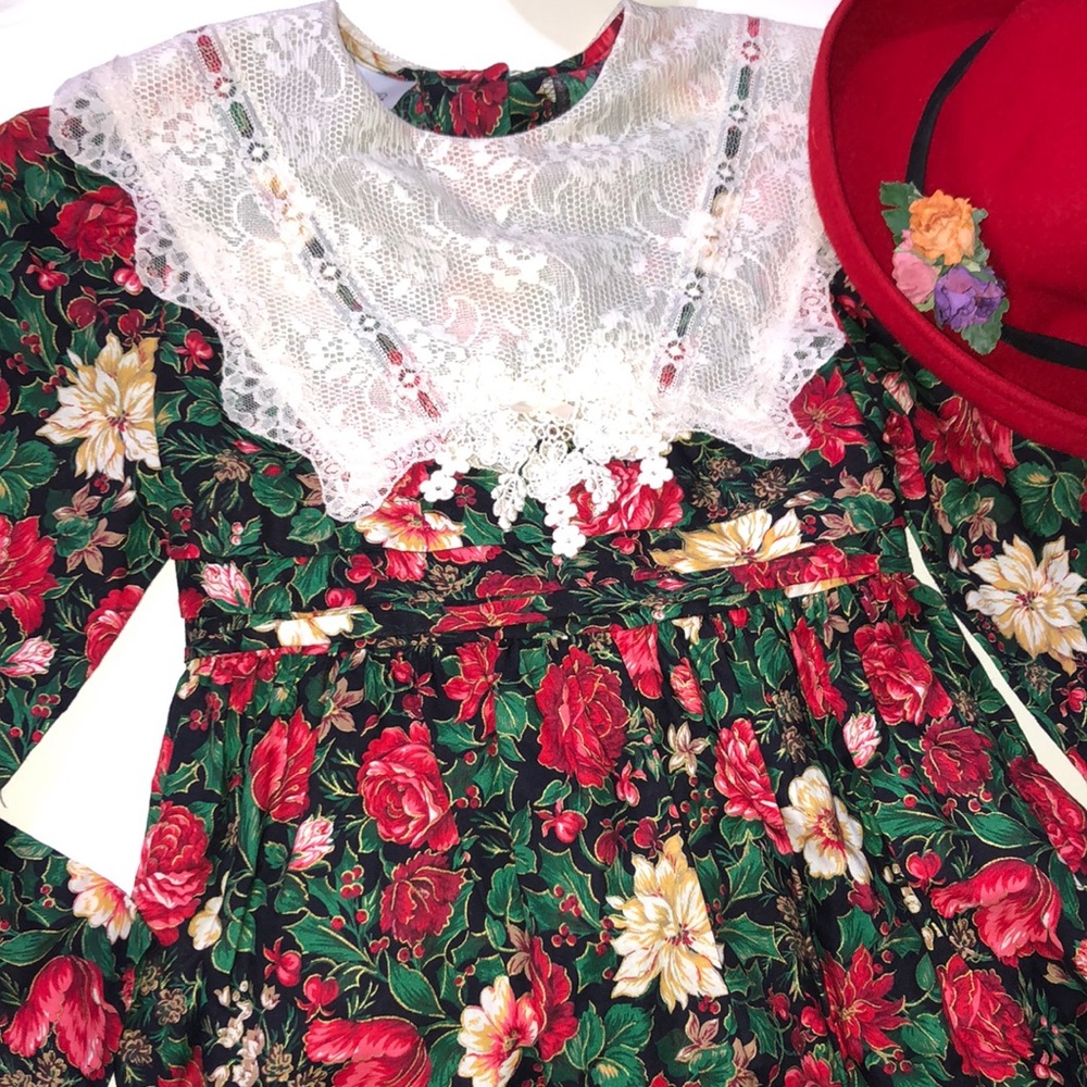 Bonnie Jean Girls Christmas Dress With Matching Hat Floral Holiday Dress